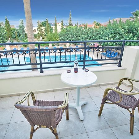 Dionysos Apartments & Studios Сталіда Екстер'єр фото
