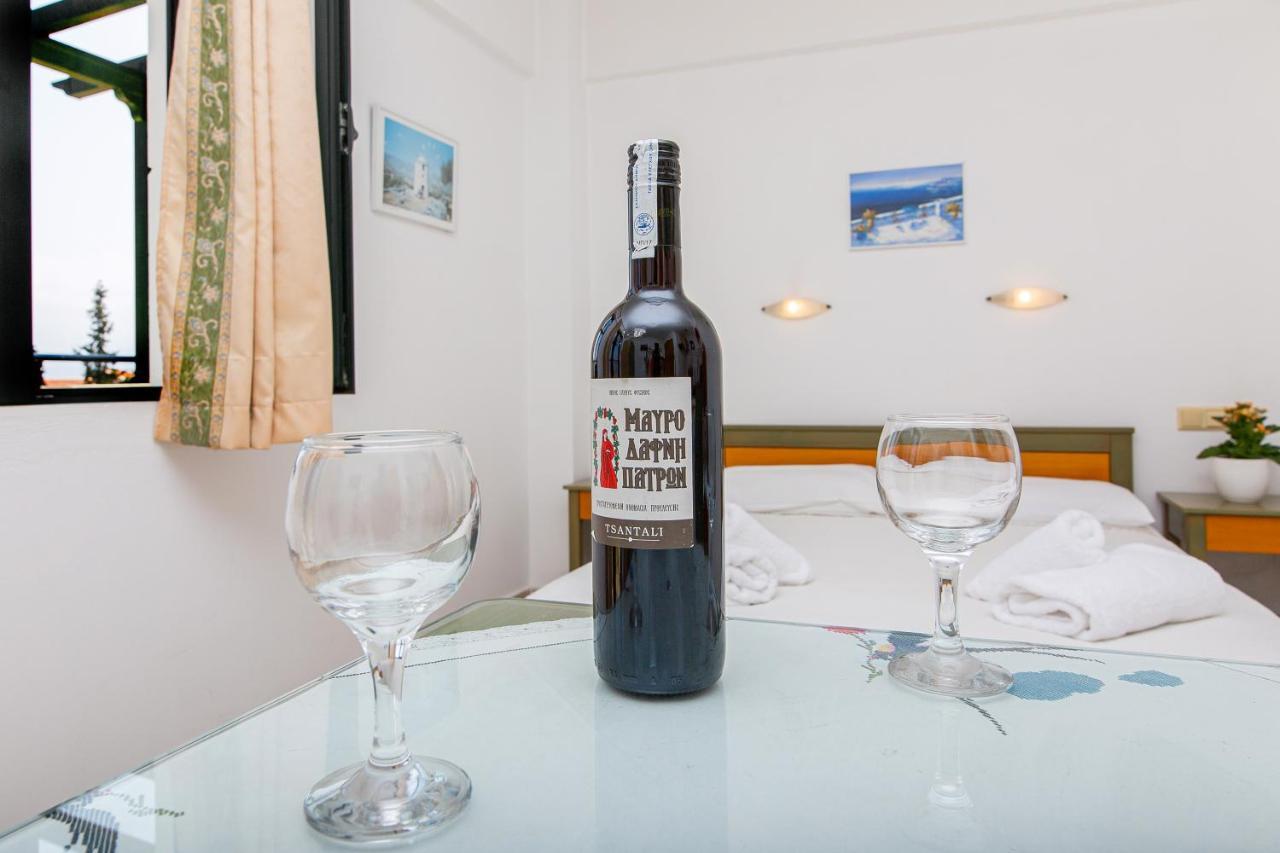 Dionysos Apartments & Studios Сталіда Екстер'єр фото