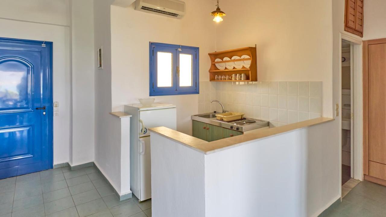 Dionysos Apartments & Studios Сталіда Екстер'єр фото